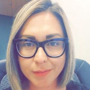 Meet your Posher, Perla